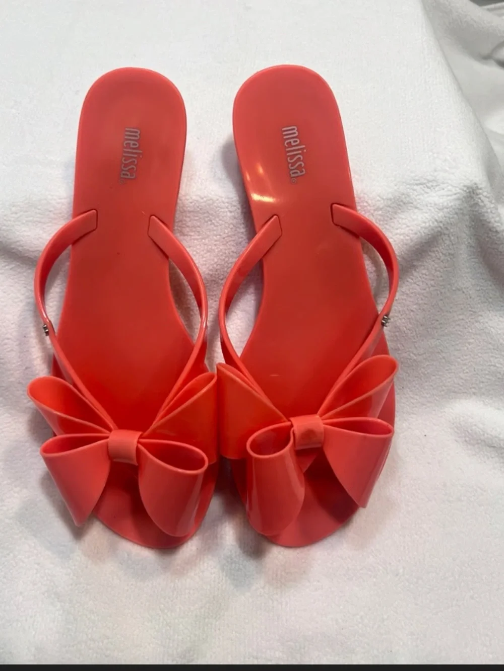 Melissa Sandals - bright pink/red “Harmonic Bow” jelly flip flops - Picture 3 of 7